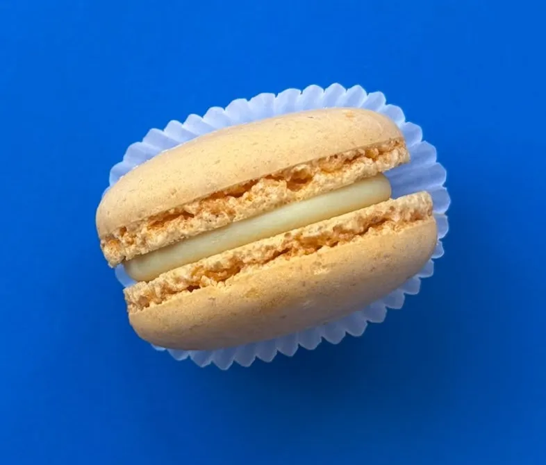 [MACA-08] MACARON MARACUYA